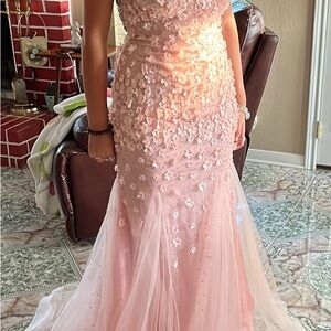 Prom- elegant dress